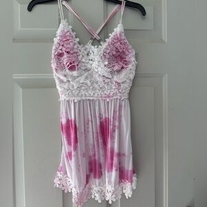 White Birch Pink and White Lace Top Size Small